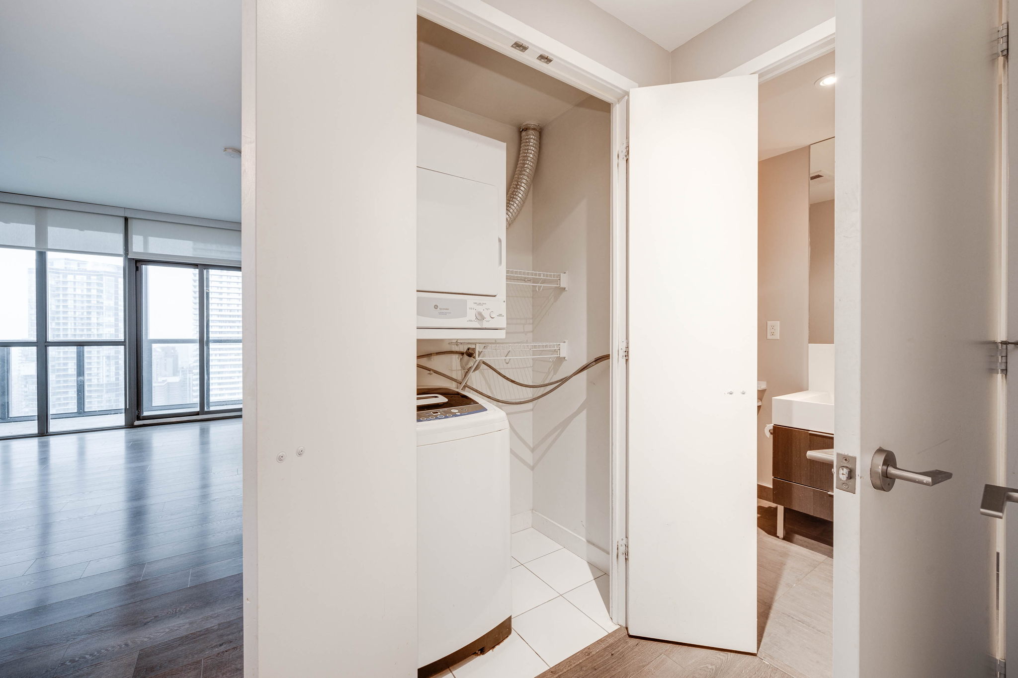 Toronto property showcase — delivered property photograph 23