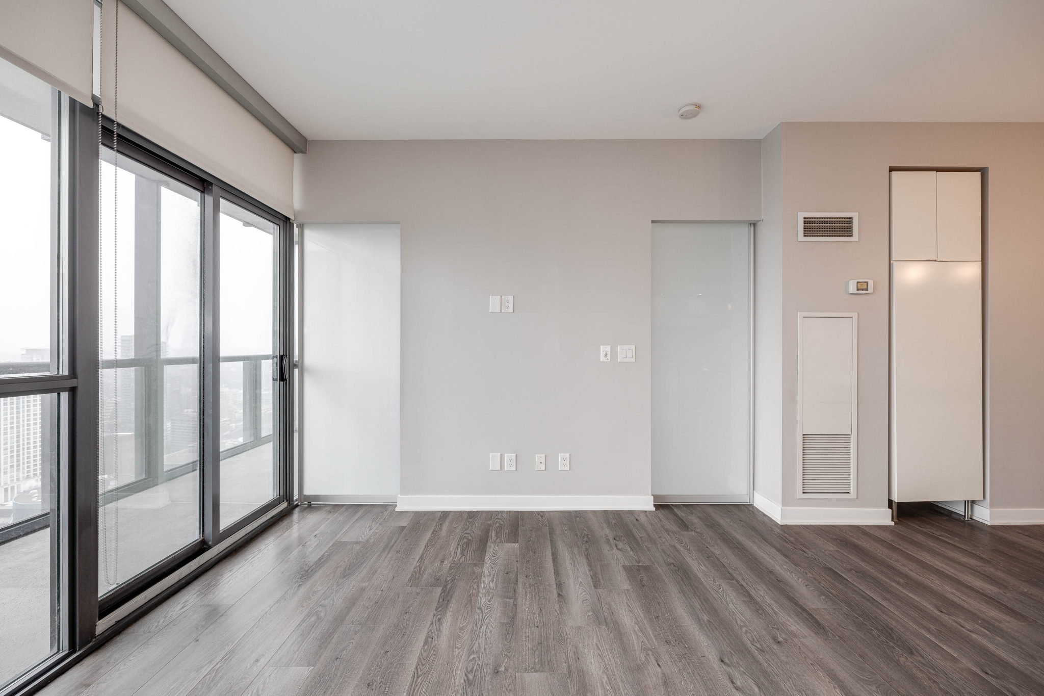 Toronto property showcase — delivered property photograph 16