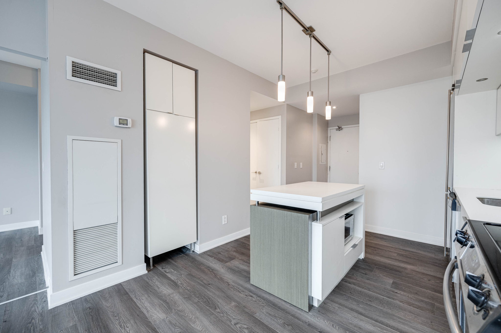 Toronto property showcase — delivered property photograph 7