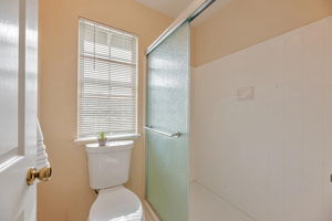  Photo 34