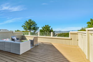deck 2