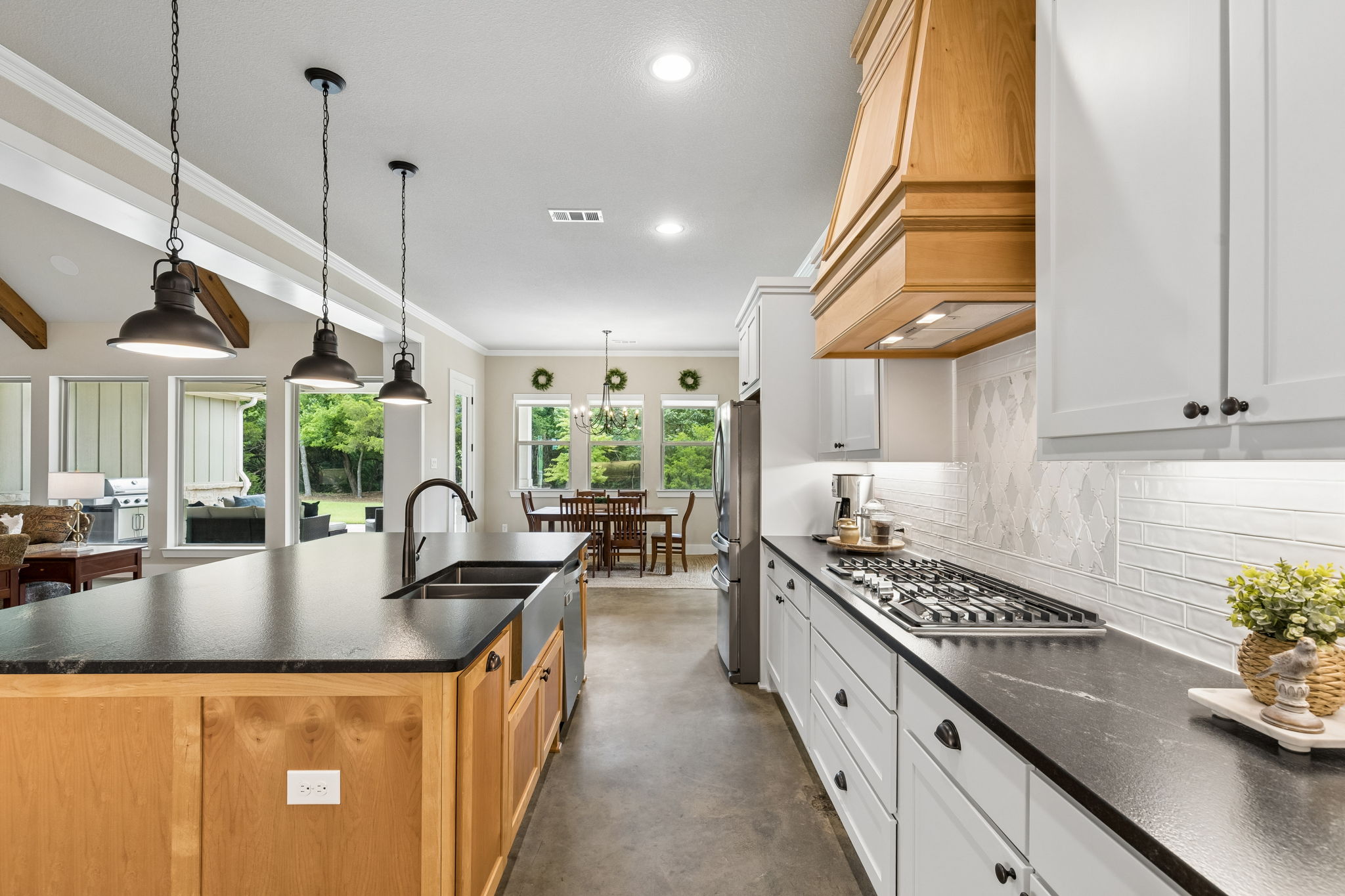 110Coolidge_012