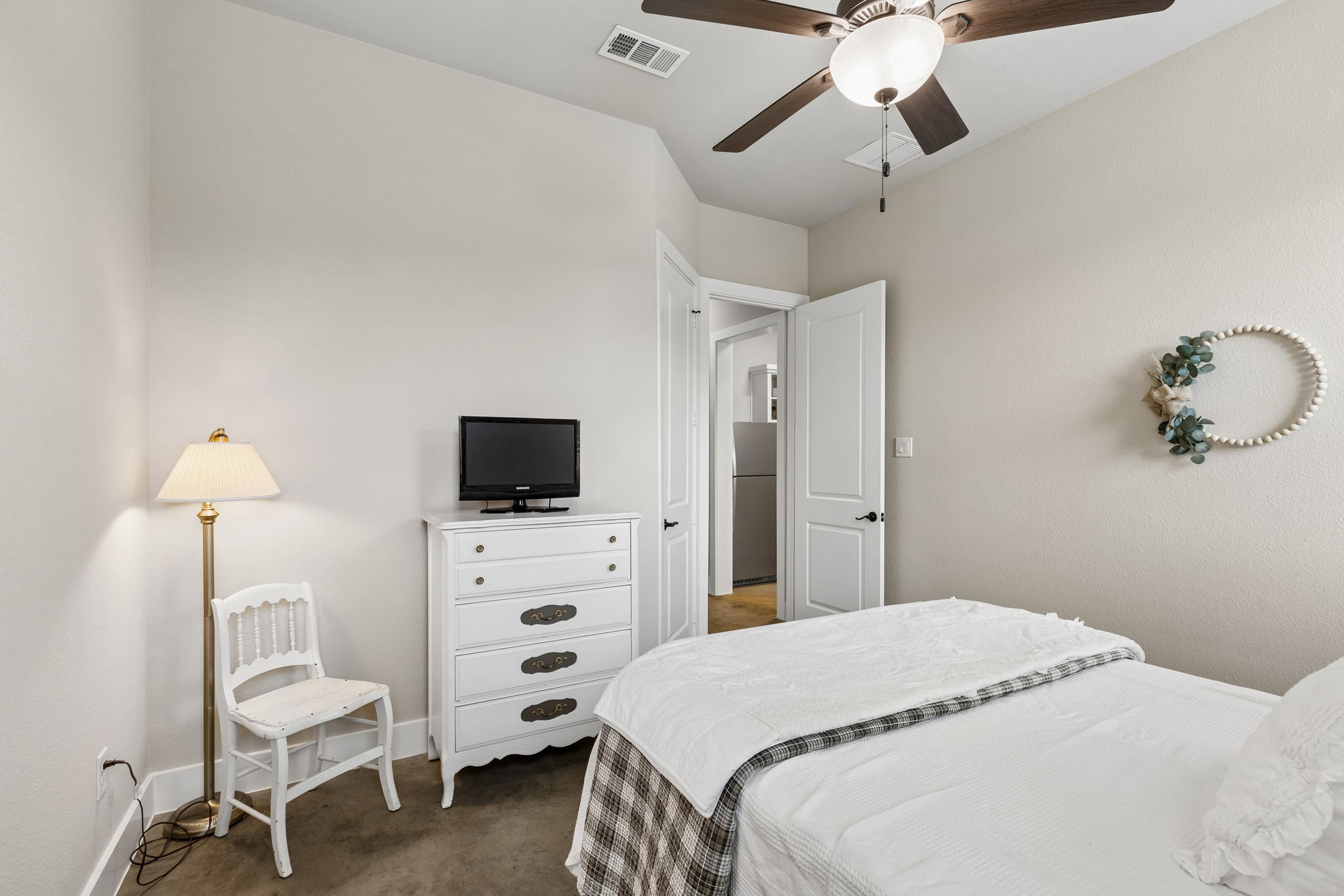 110Coolidge_027