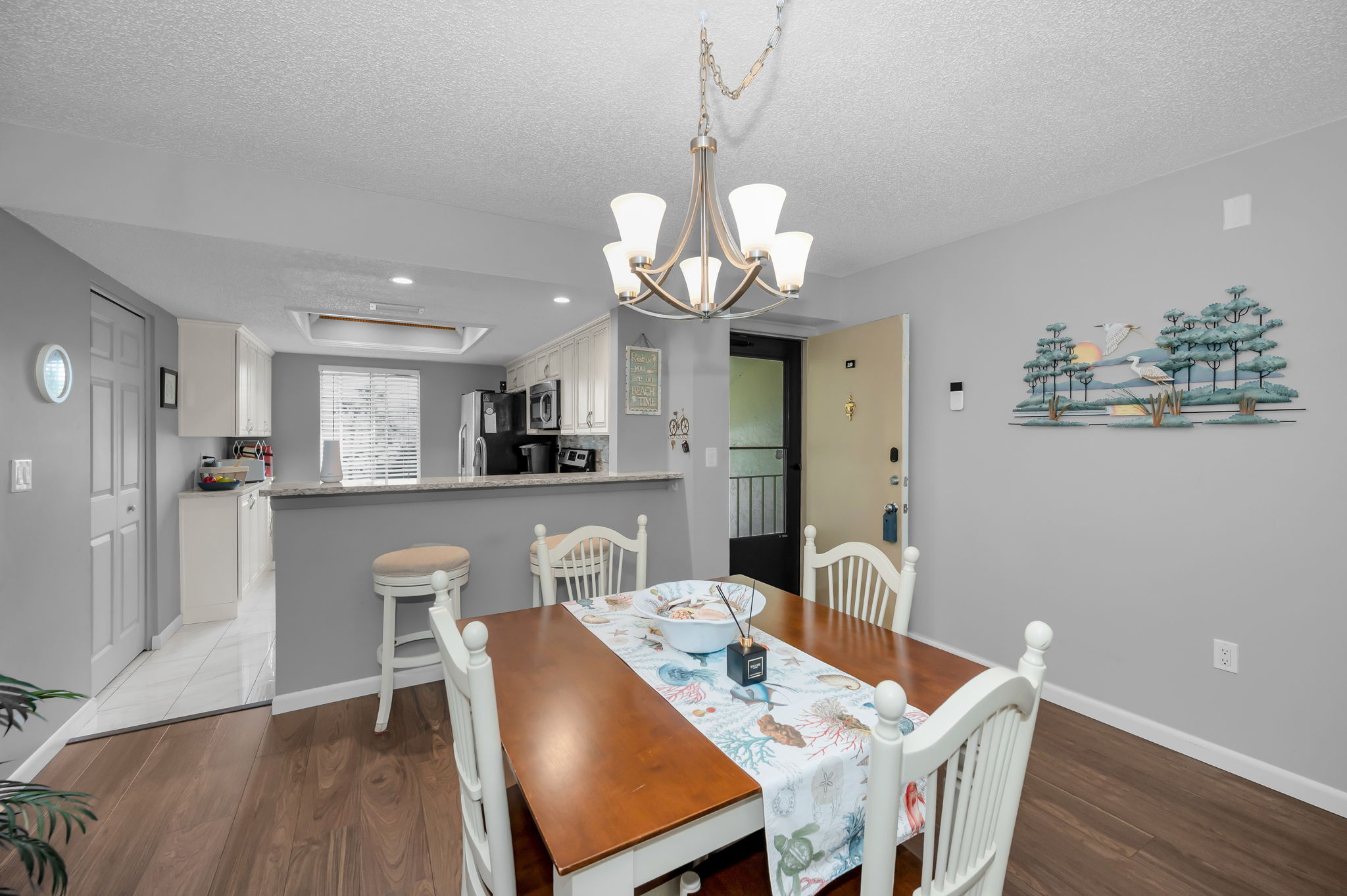 Dining Room1