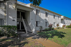 Front Exterior2