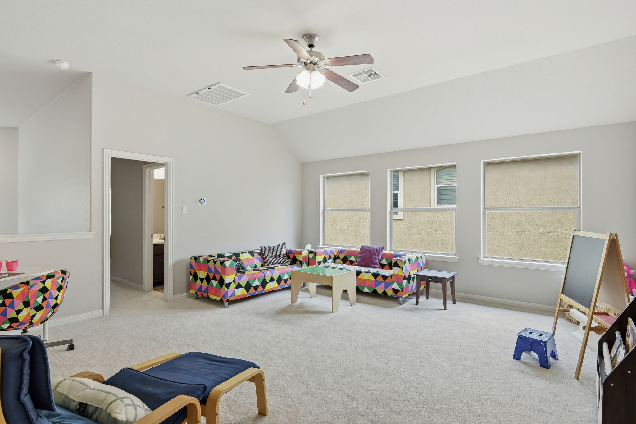Loft/Bonus Space