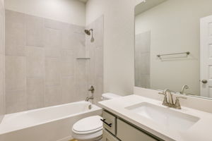 Photo 30