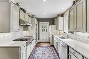  Photo 74