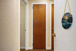  Photo 34