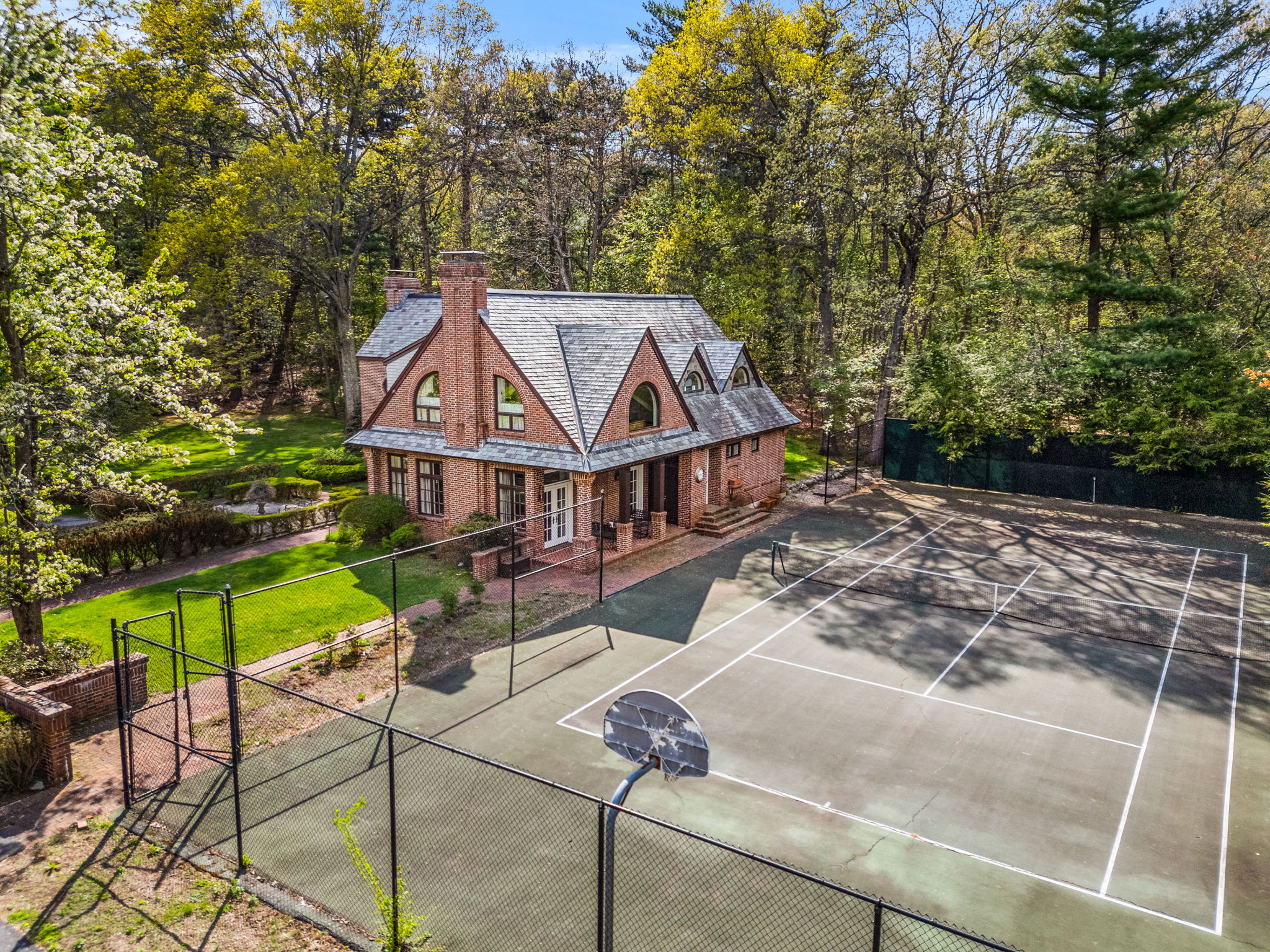 110 Juniper Rd, Belmont, MA 02478, USA Photo 4
