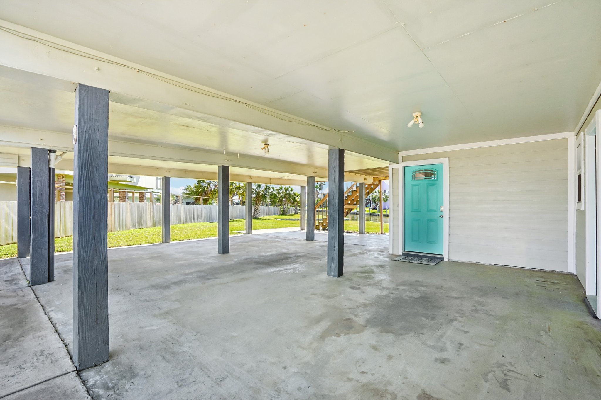 Mariner Ln-S2403-007.jpg