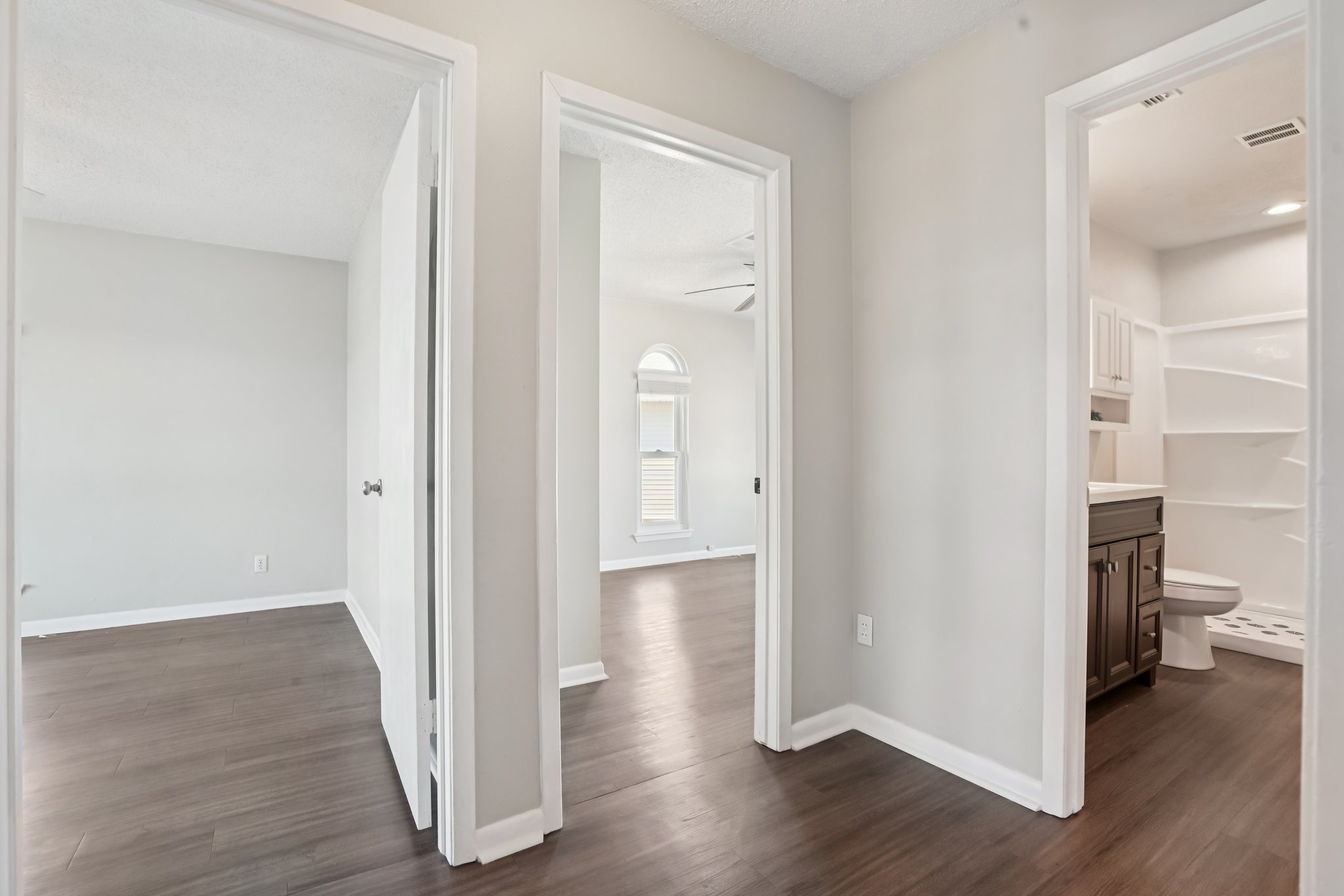 Mariner Ln-S2403-018.jpg