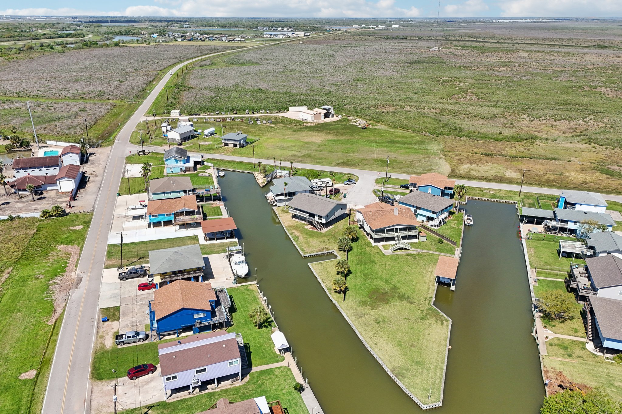 Mariner Ln-S2403-050.jpg