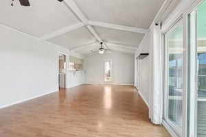 Mariner Ln-S2403-010.jpg