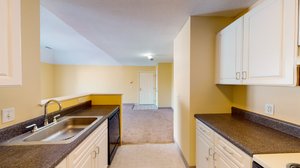 110 Mill St, Woonsocket, RI 02895, USA Photo 14