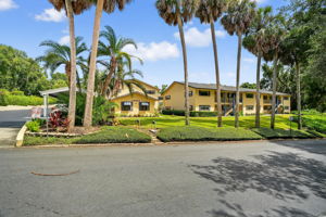  Photo 0