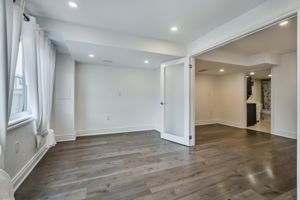  Photo 36