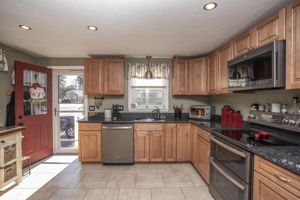  110 Paul Revere Terrace, Taunton, MA 02780, US Photo 16