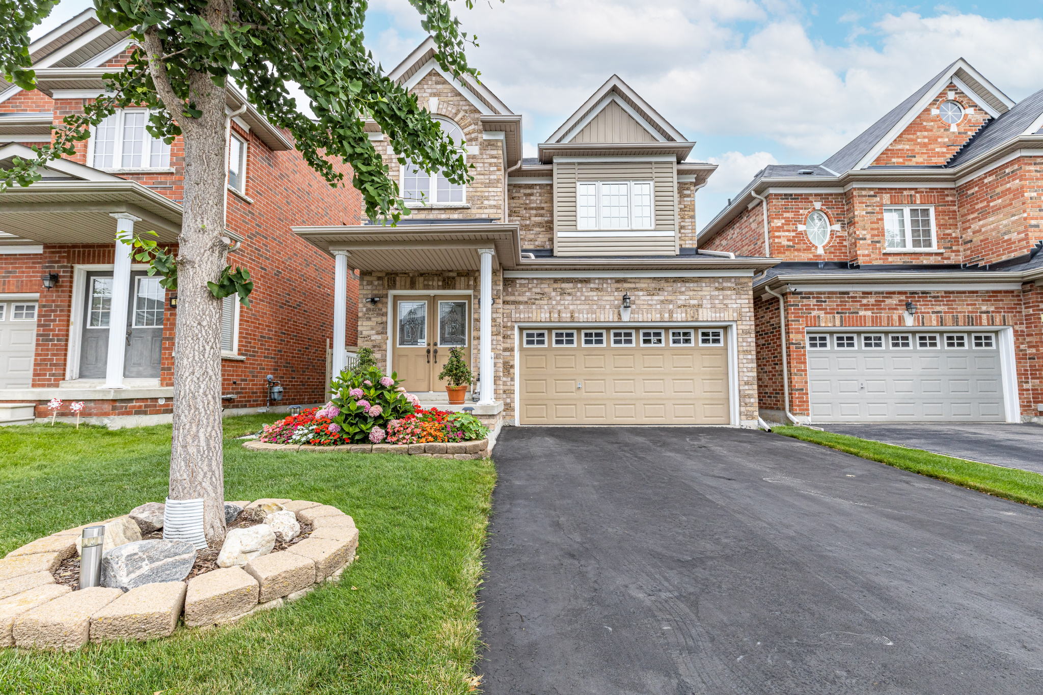 Markham property showcase — delivered property photograph 2