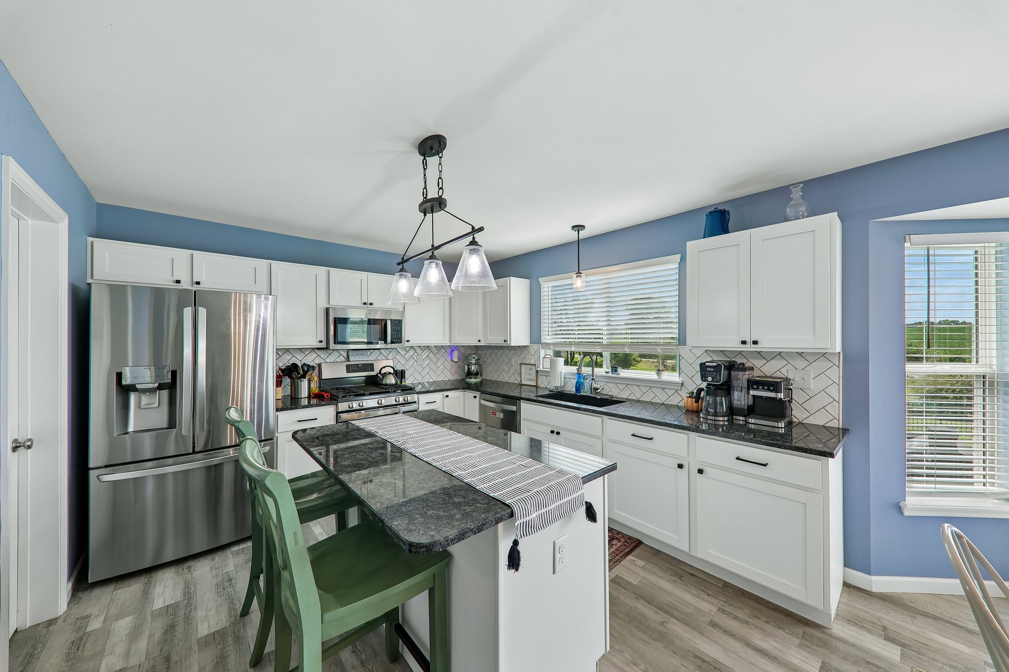 110 Riverfrost Ct-S2307-016.jpg