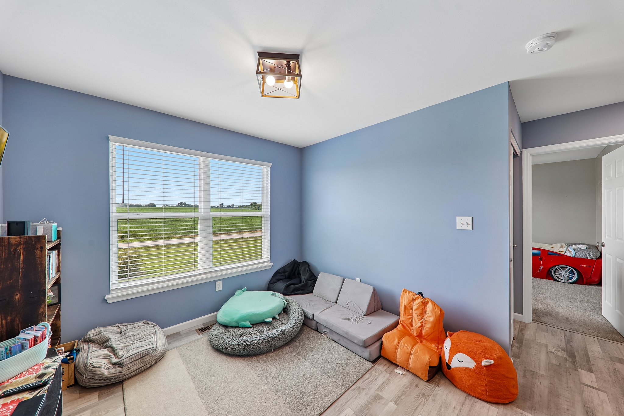 110 Riverfrost Ct-S2307-028.jpg