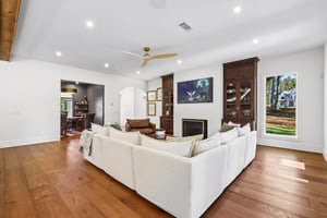 Ryder Circle-S2410-007.jpg