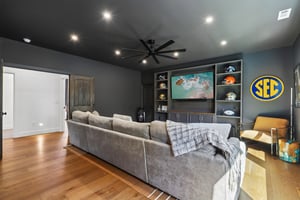 Ryder Circle-S2410-065.jpg