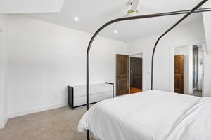 Ryder Circle-S2410-068.jpg