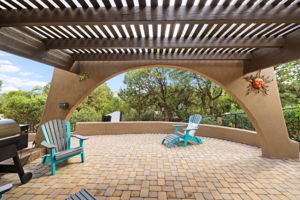 Front Patio (3)