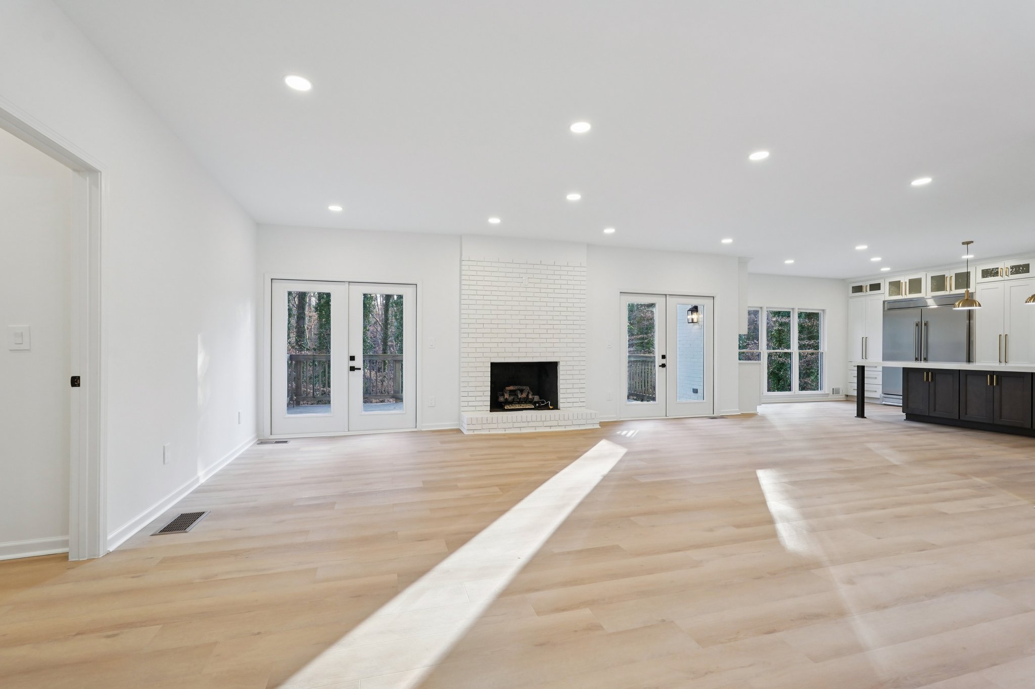 Vistacrest Way-L0601-012.jpg