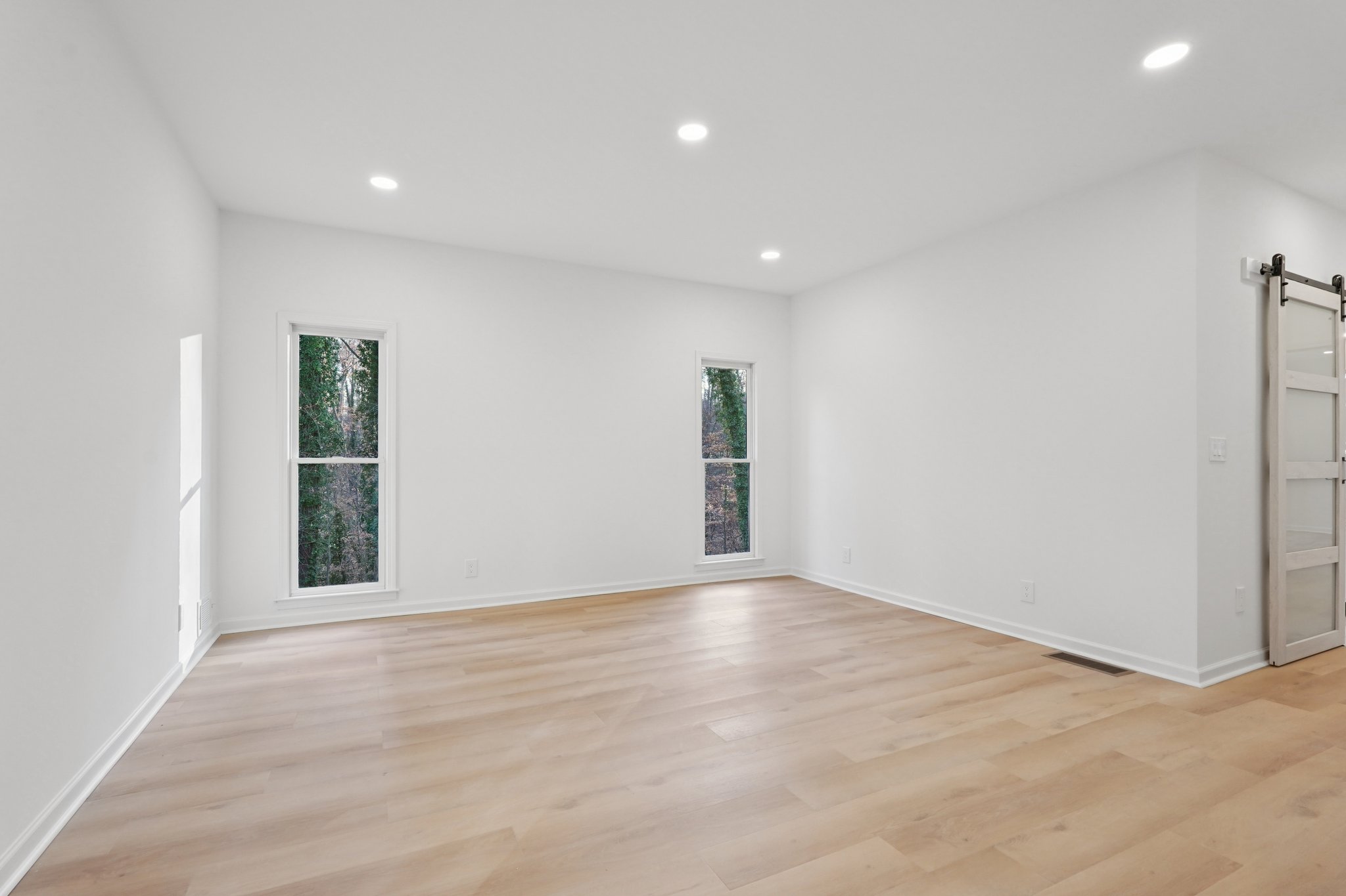 Vistacrest Way-L0601-040.jpg