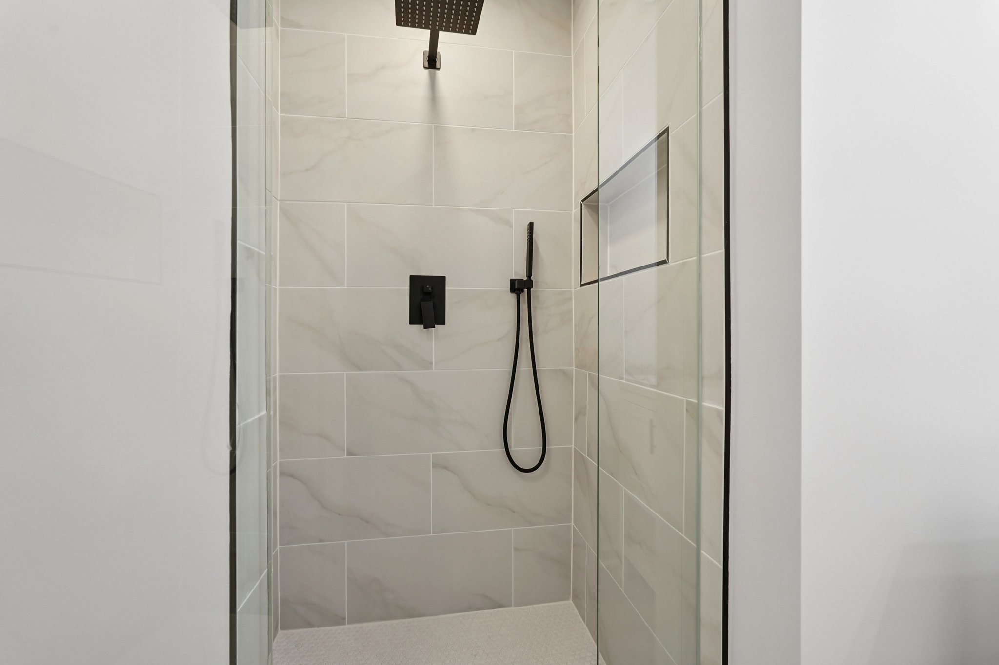 Vistacrest Way-L0601-069.jpg