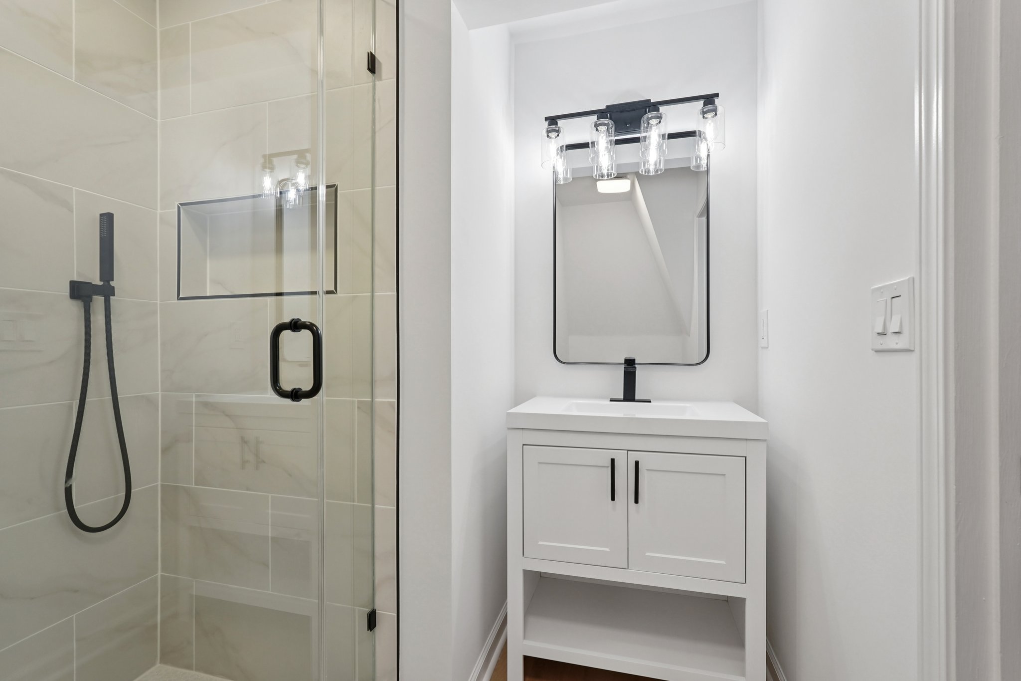 Vistacrest Way-L0601-070.jpg