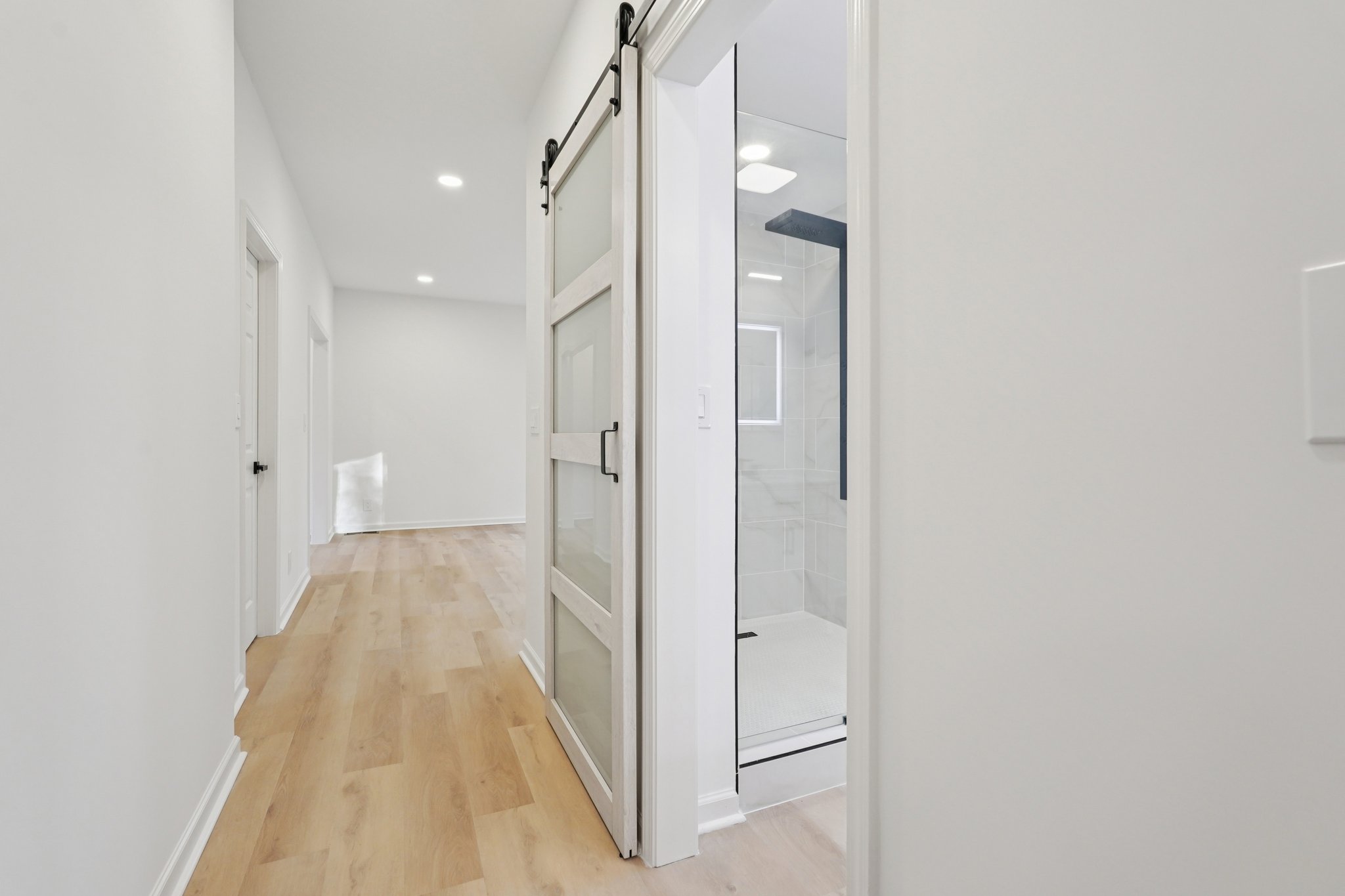 Vistacrest Way-L0601-076.jpg