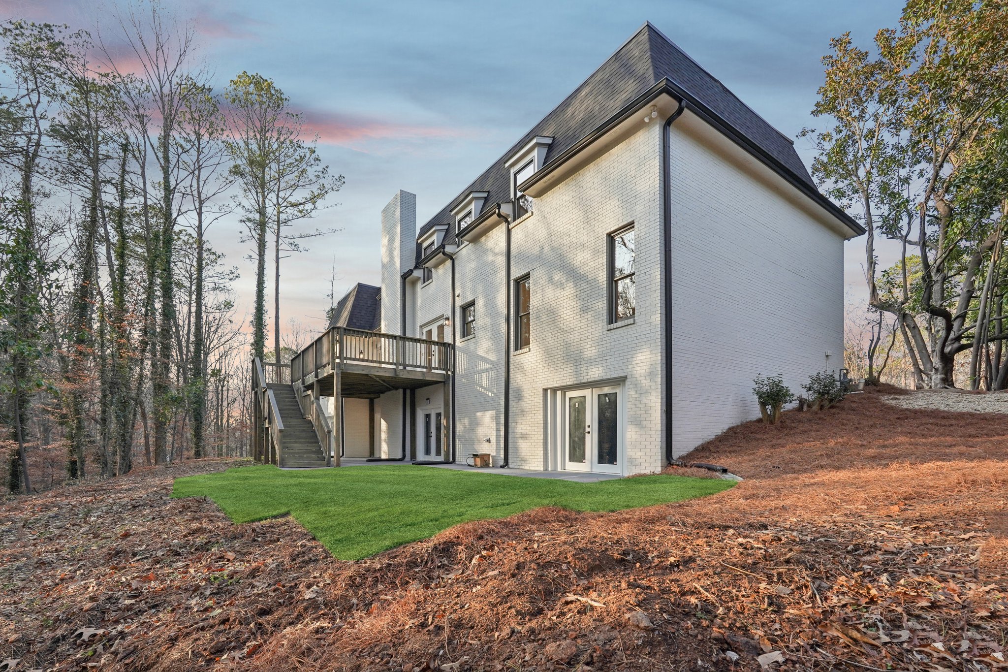 Vistacrest Way-L0601-100.jpg