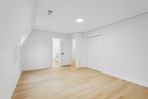 Vistacrest Way-L0601-053.jpg