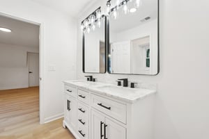 Vistacrest Way-L0601-074.jpg