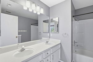 027_F8_110 Wildes Ct