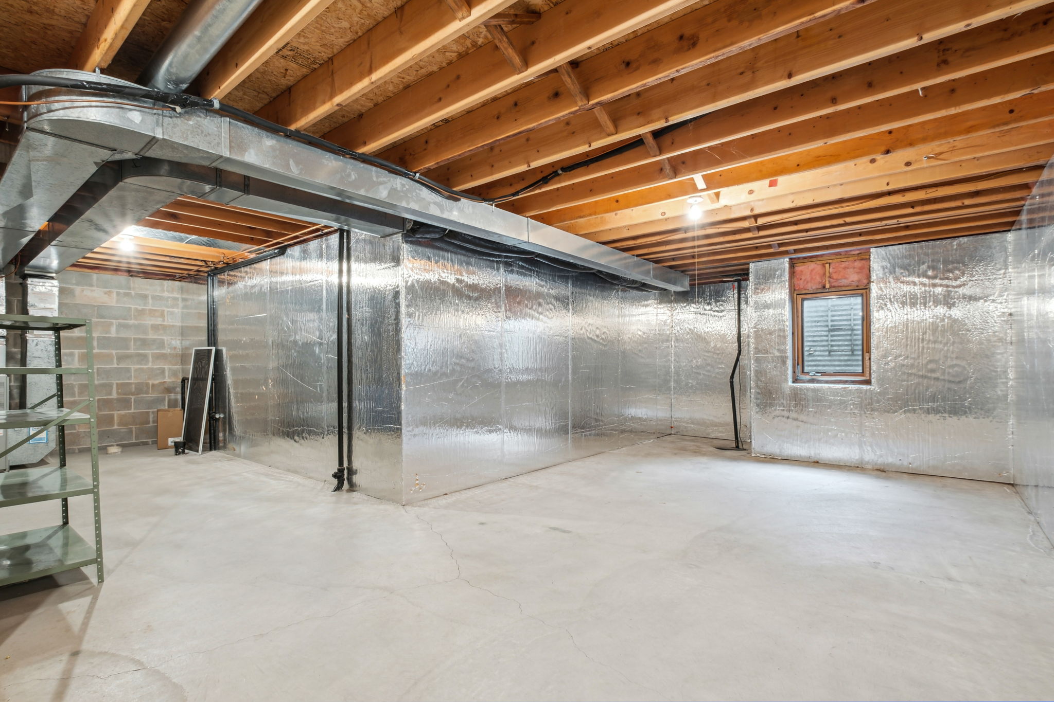 17_Interior