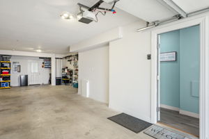 1100-A-Cambridge-Rd-Garage-Entry