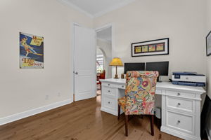 Photo 44