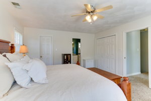 13199 Poor House Rd, Windsor, VA 23487, USA Photo 36