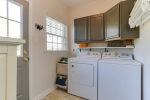 13199 Poor House Rd, Windsor, VA 23487, USA Photo 28