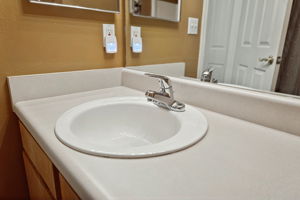  Photo 32