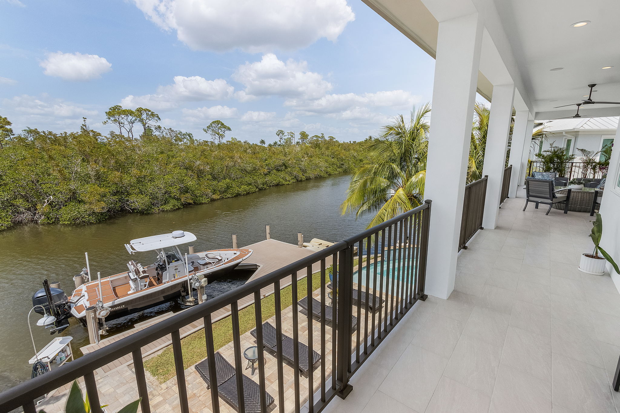 1100 Holiday Ln, Naples, FL 34104, USA Photo 35
