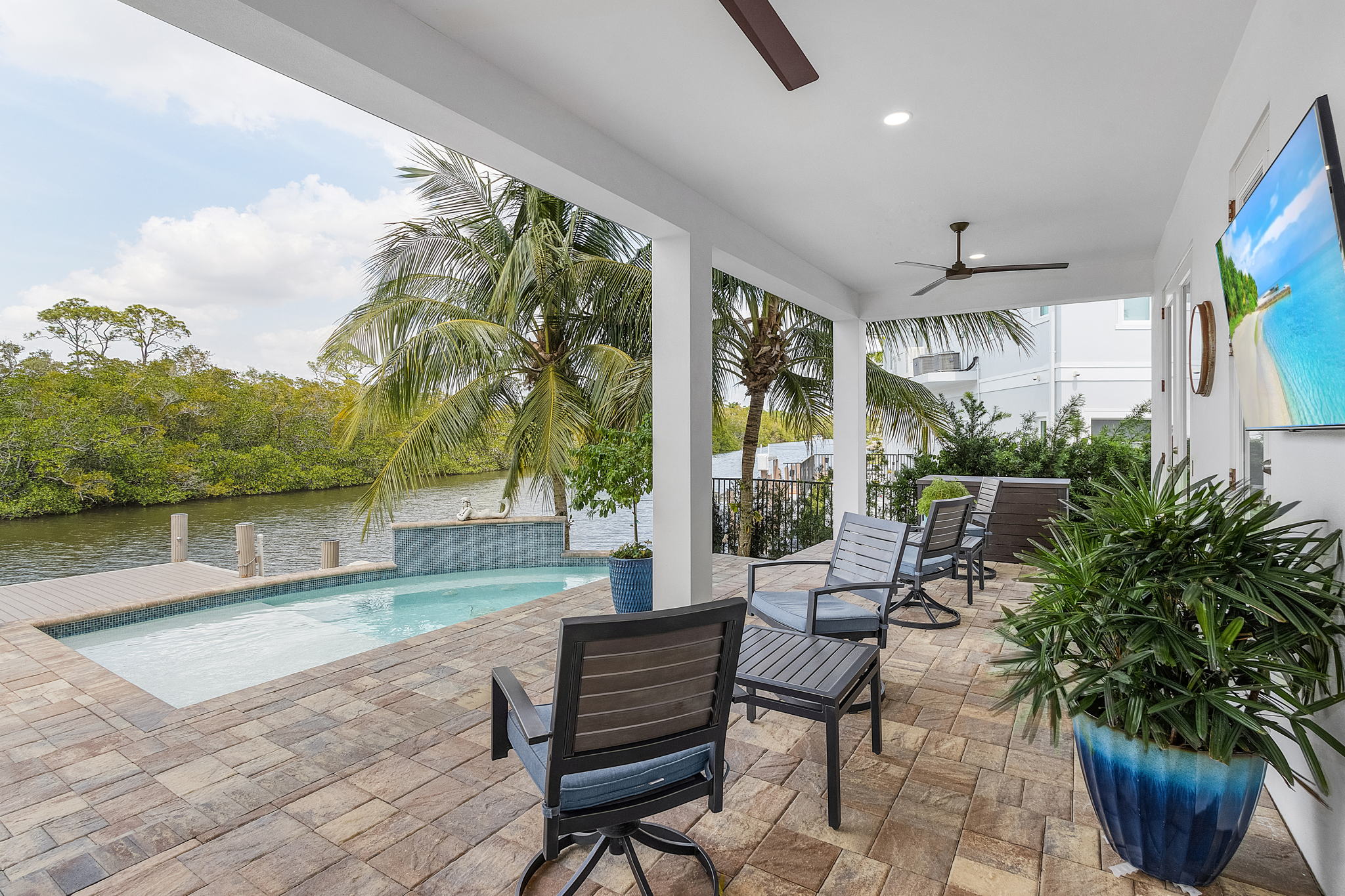 1100 Holiday Ln, Naples, FL 34104, USA Photo 37