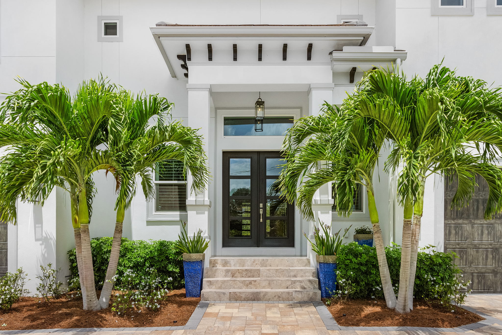 1100 Holiday Ln, Naples, FL 34104, USA Photo 4