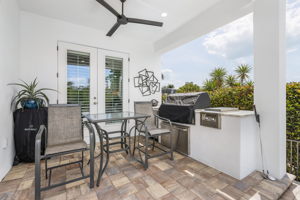 1100 Holiday Ln, Naples, FL 34104, USA Photo 39