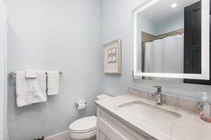 1100 Holiday Ln, Naples, FL 34104, USA Photo 12