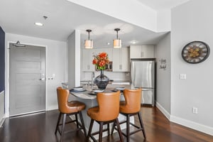 Howell Mill Rd 610-S2008-014.jpg